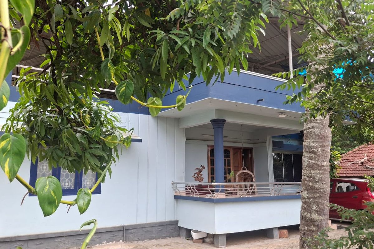 Full Property image 1